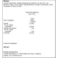 Queso viejo GRAN CARDENAL, cuña 250 g