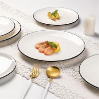 Vajilla de opal con filo en negro ISCHIA ALFARES, 12 piezas