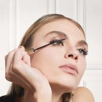 Máscara de pestañas False Lash 1 negro L¿ORÉAL, 1 ud