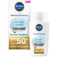 Fluido facial ultraligero tono medio SPF50+ NIVEA, bote 40 ml