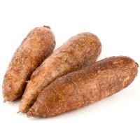 Yuca, al peso, compra mínima 1 kg